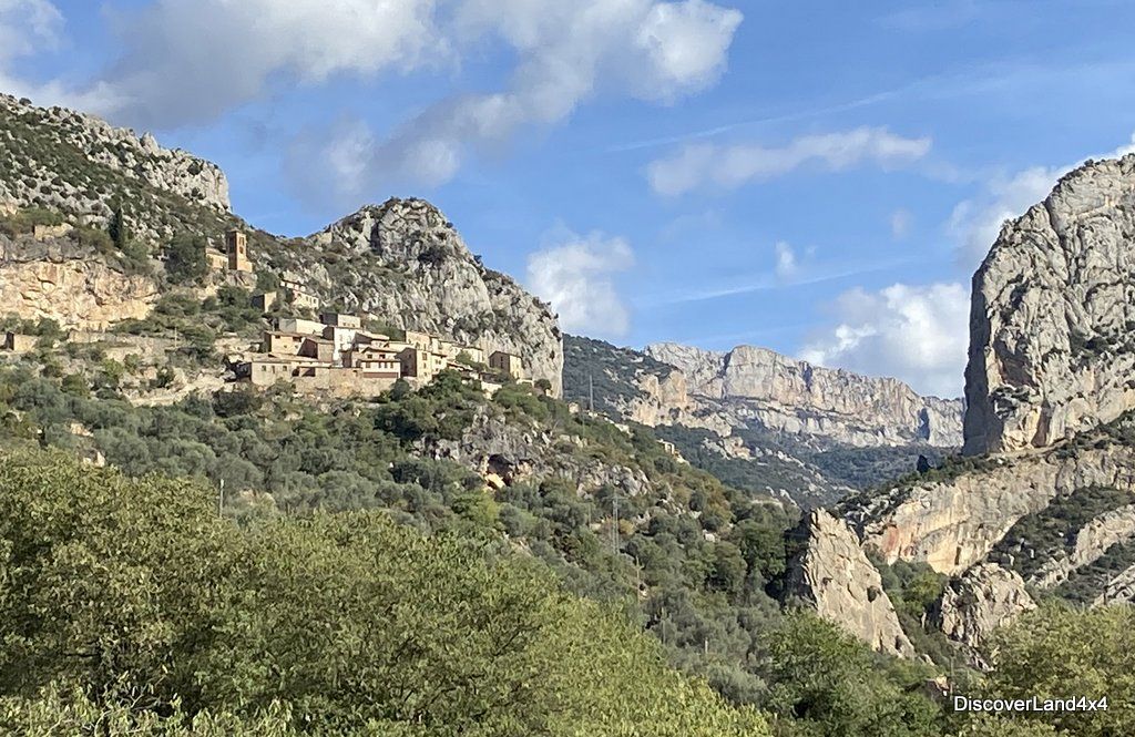 Serra de Boumort y Conca de Tremp